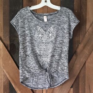No Boundaries woman’s top